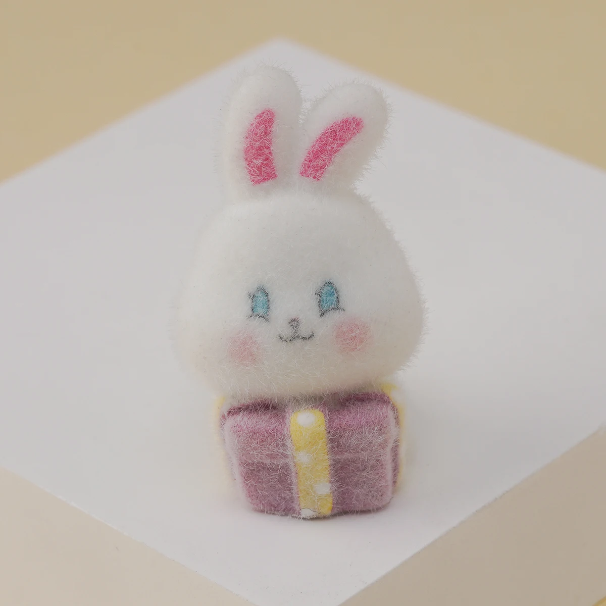 10pcs New Flocking resin Rabbit Charms Cute Plush Party Bunny pendant for Keychain Earring DIY Crafts Jewelry make Accessories