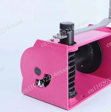 

250kg Manual Winch with Self-Locking Mechanism, Hand Crank Heavy-Duty Puller for Off-Road and Marine Use