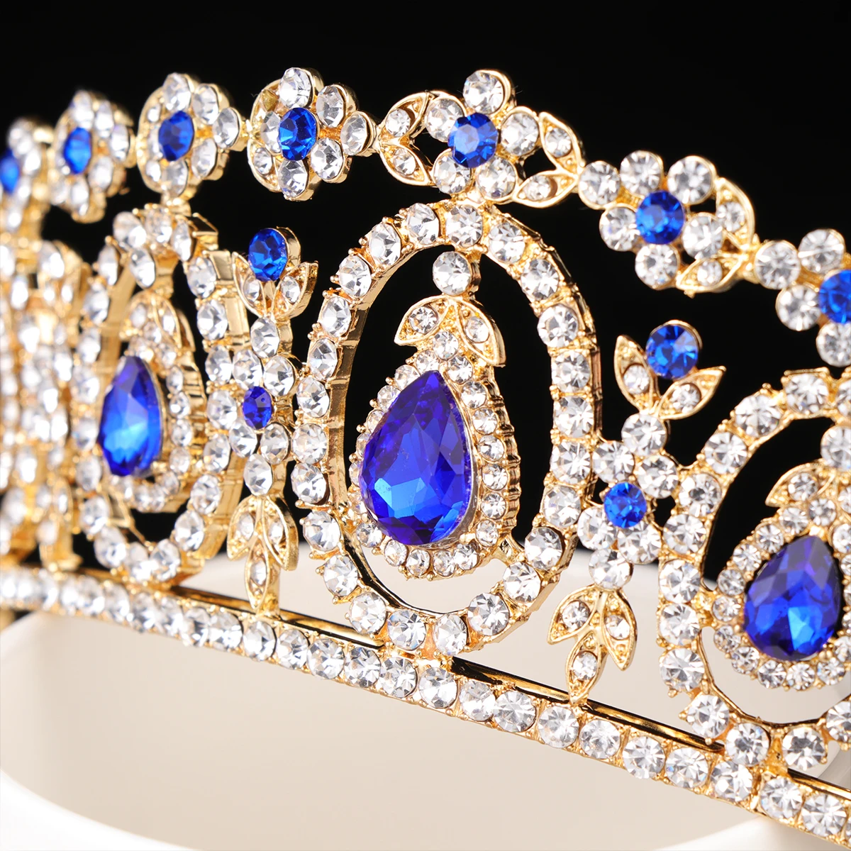 

Bridal Crown Headbands Rhinestone Hair Hoop Rhinestones Baroque Bridesmaid Lady Vrown