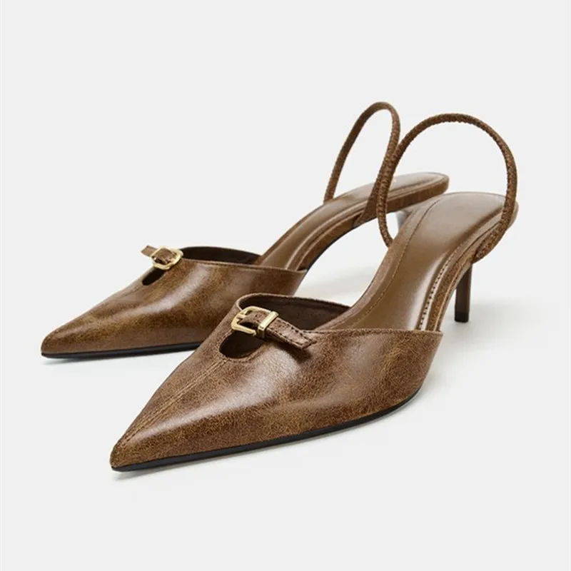 

2026 Luxury Designer Pointed Toe Pumps Woman Shoes Novelty Buckle Decoration Slingbacks Sandals Elegant Banquet Wedding Heels