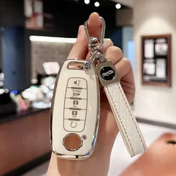 Soft TPU Key Fob Cover With KeyChain for Nissan Pathfinder Rouge 4 Runner 2023 2024  5 Buttons Car Smart Key Accessories
