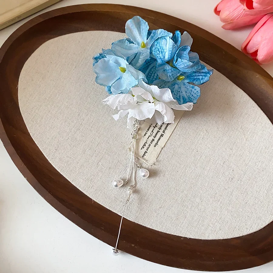 Vielseitige Romantische Künstliche Blumen-Haarspangen für Frauen, Frische Süße Blumencluster-Quasten-Haarklammern für Urlaub, Reisen und Fotoshootings M – Detail 15