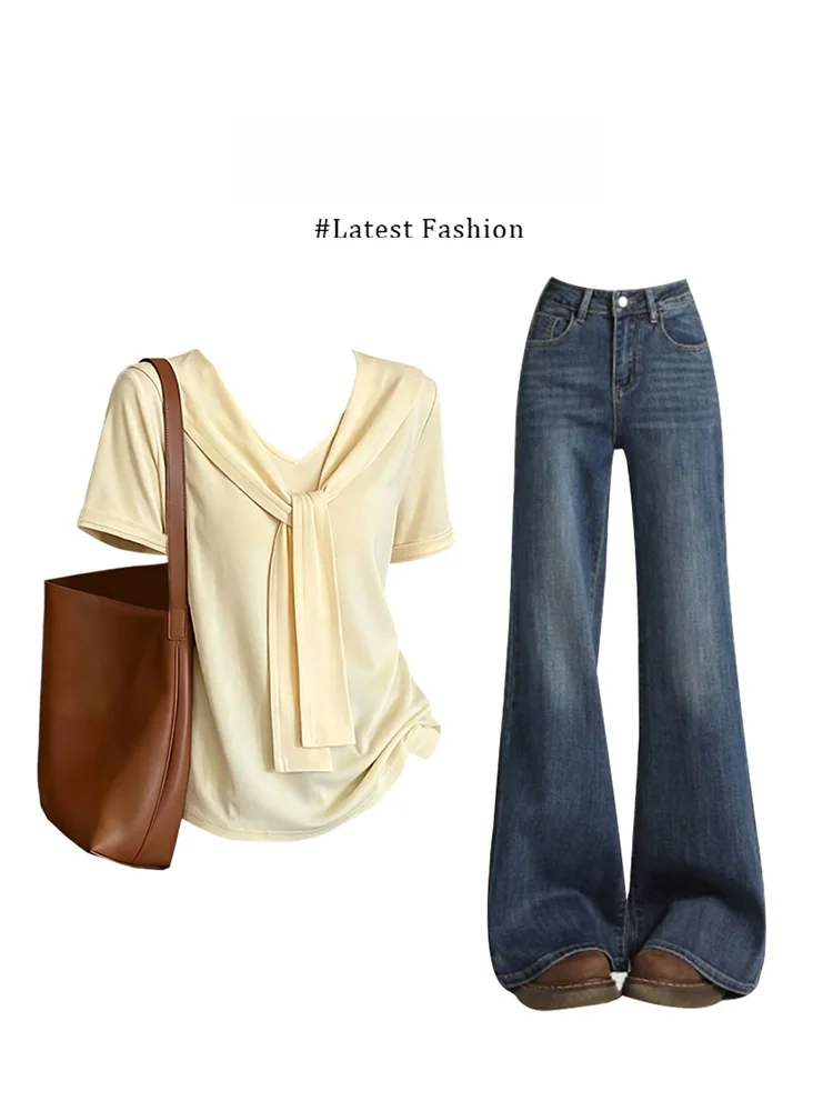 

Summer Casual Women's T-Shirt Set with Navy Necktie V-Neck Short Sleeve Top And Jeans Two-Piece Ensemble Soft Atmosphere Feeling