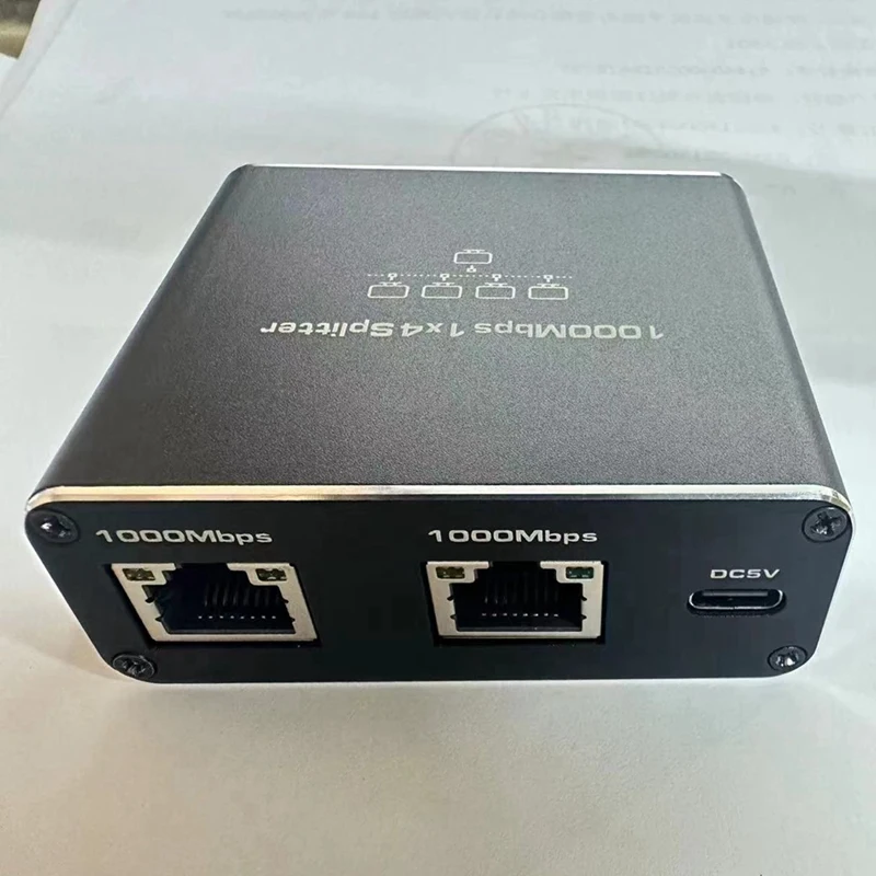 Pemisah Ethernet Gigabit, 1 In 4 Out 1000Mbps pemisah kabel Internet 1 ke 4 RJ45 pemisah jaringan untuk Cat5/6/7 tahan lama