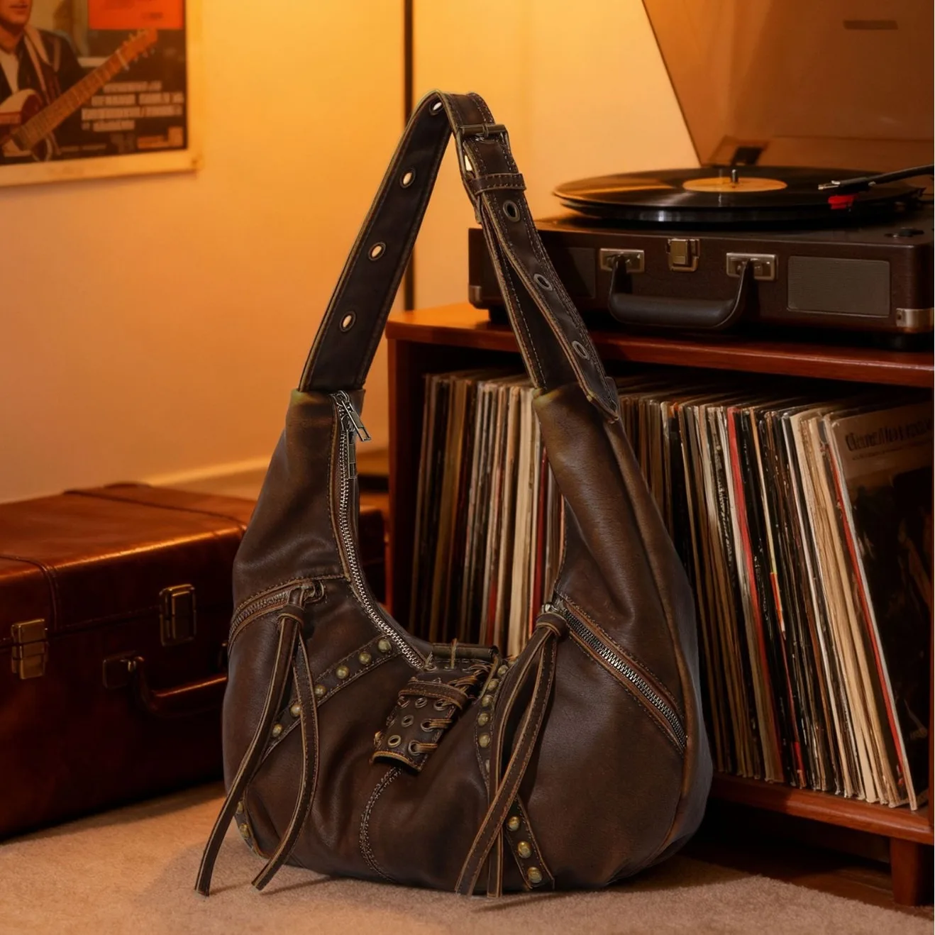 

Новая женская сумка с заклепками в стиле ретро, модная сумка через плечо большой вместимости, высококачественная сумка через плечо, сумка для пельменей