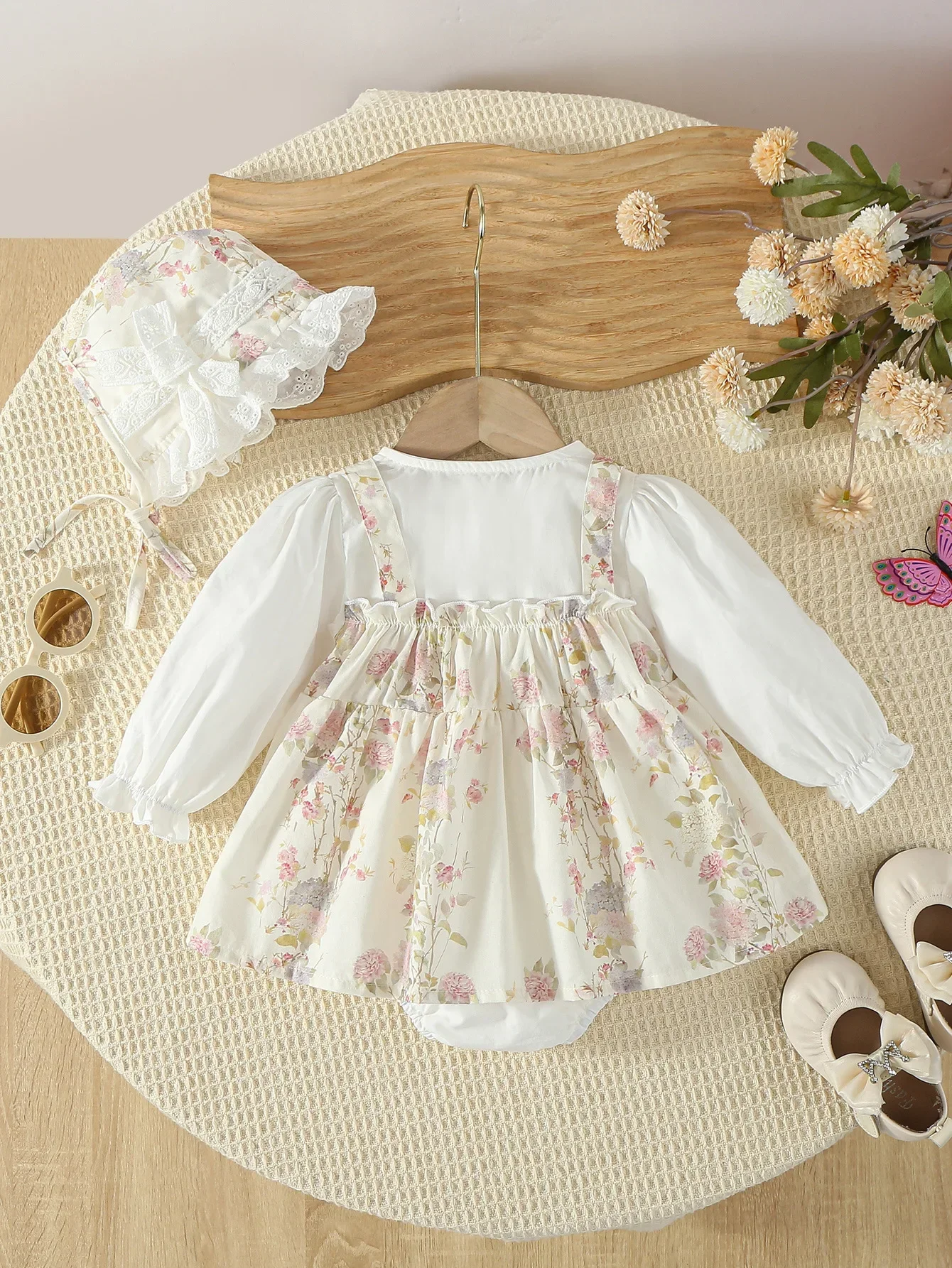 2026 Spring Toddler Romper Clothing 0-2Y New Baby Girls Bodysuit Floral Long Sleeve Dress with Lace Hat Sibling Matching Outfits