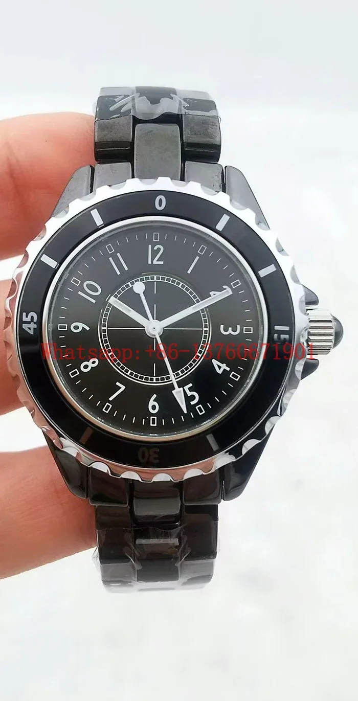 Luxury New Quartz Watch Men Women Ceramic Black White Lady Fashion Ceramica Watches 33mm 38mm