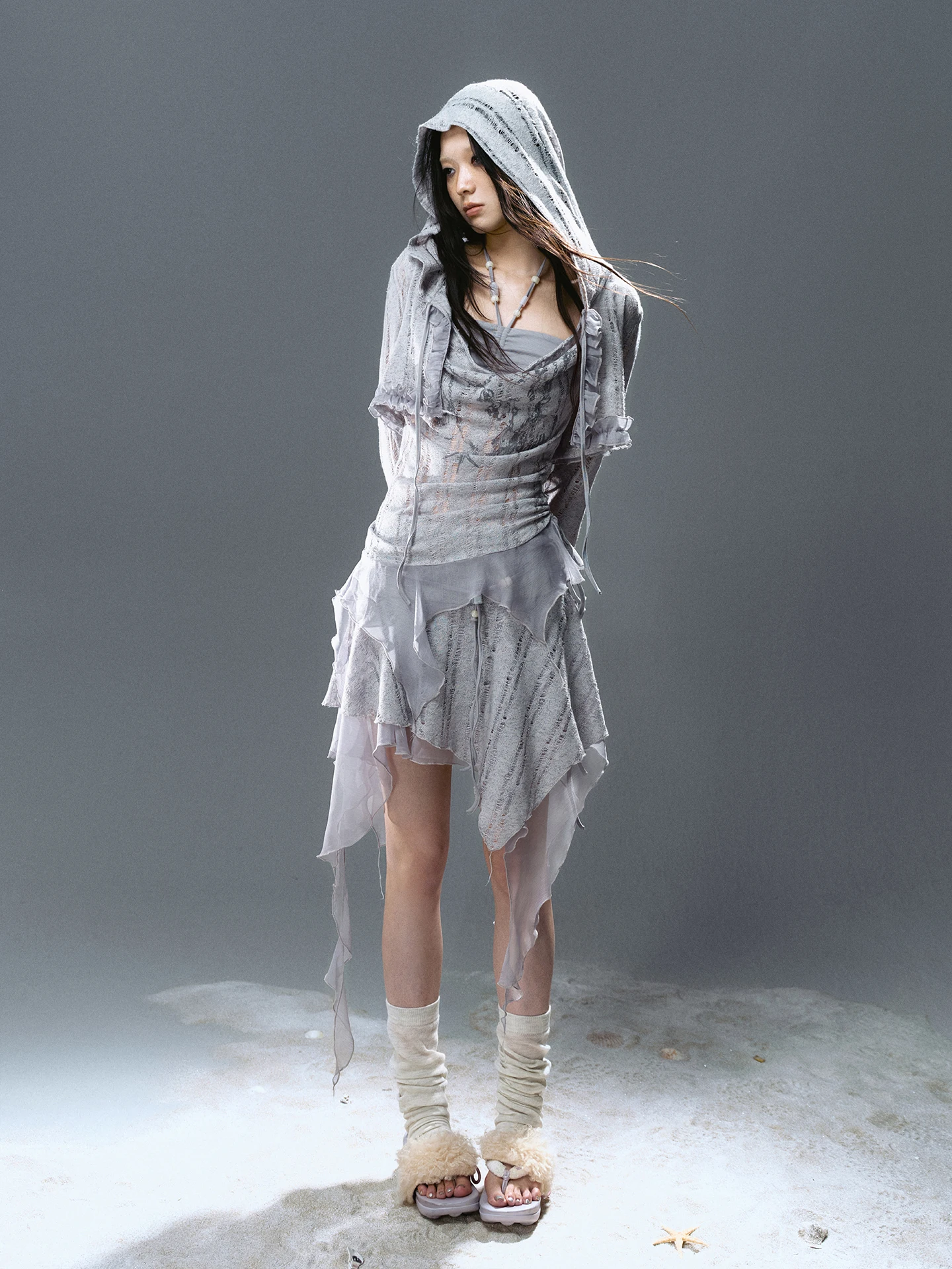 Chemise extérieure à capuche bleue brume, épissure creuse rayée, bord à volants plissé, haut de styliste pour femmes