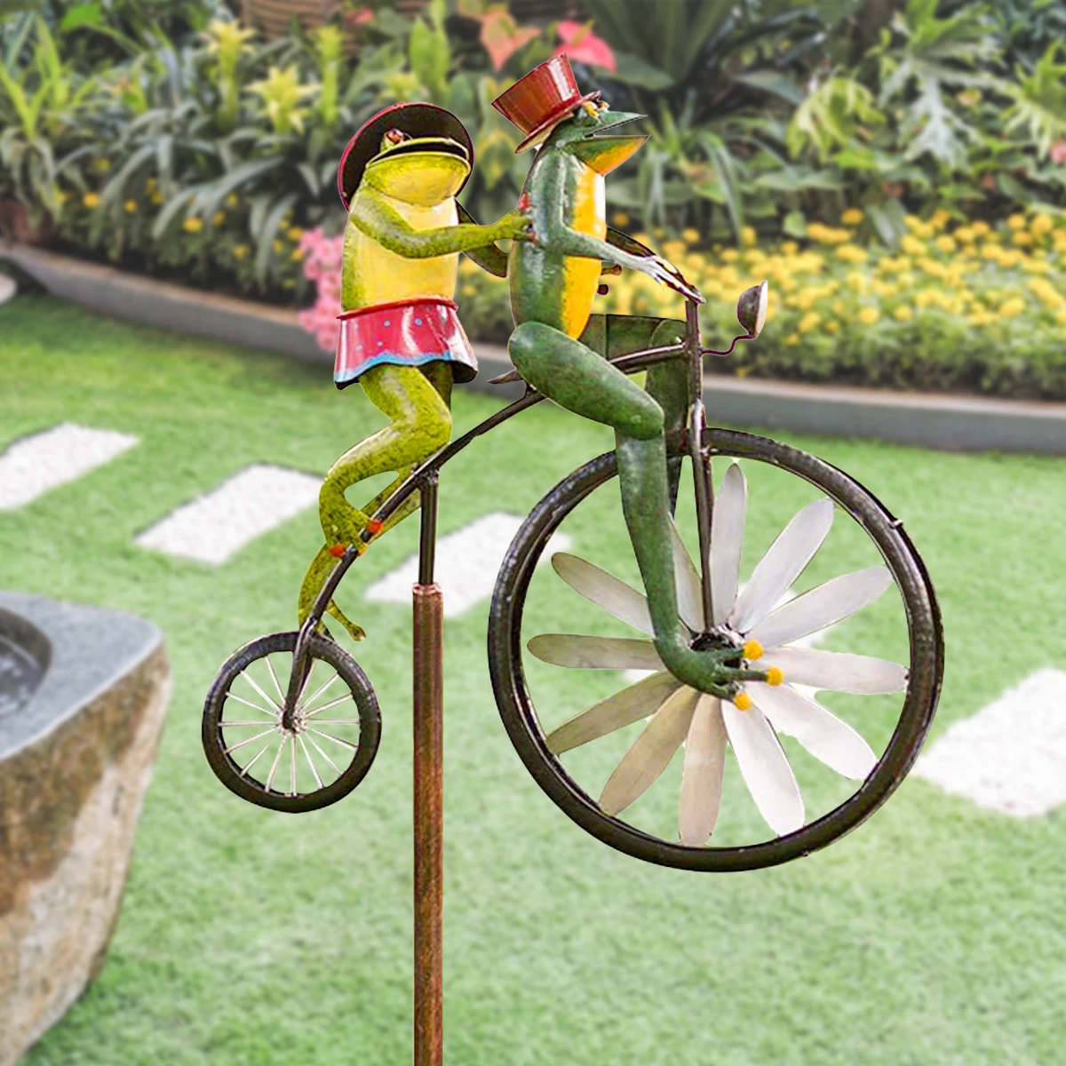 Funny Metal Frog Riding Spinners Vintage Bicycle Wind Sculptures Garden Animal Windmill Statues for Yard Lawn Patio Decoration