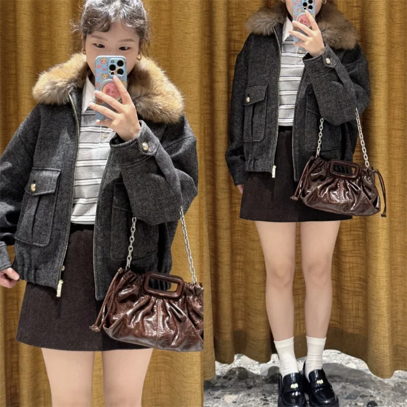 Waist-Cinching Women Herringbone Pattern Casual Zipper Warm Coat with Pockets Large Fur Collar Woolen Jacket 2026 New