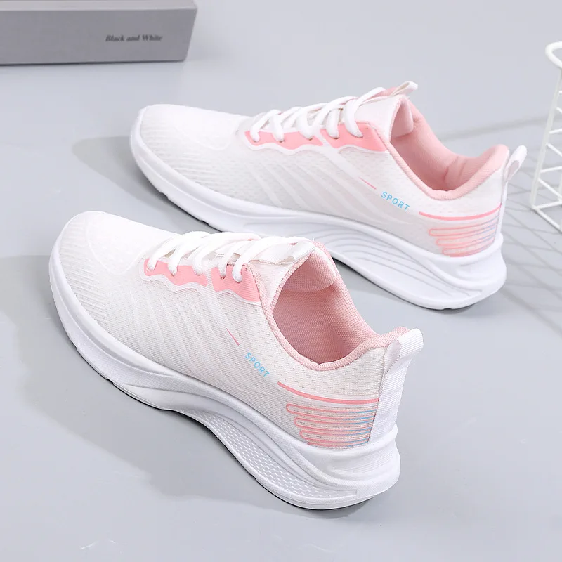 

2024 New Women's Sports Shoes Autumn Breathable Mesh Lightweight and Versatile Casual Shoes Running Shoes Women's