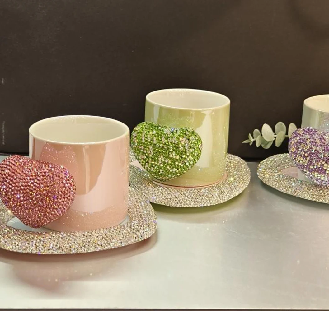 

200ML Diamond Inlaid Love Handle Coffee Cup Dish Girls Valentine's Day Heart Shaped Design Pearl Glazed Ceramic Cup Plate Set