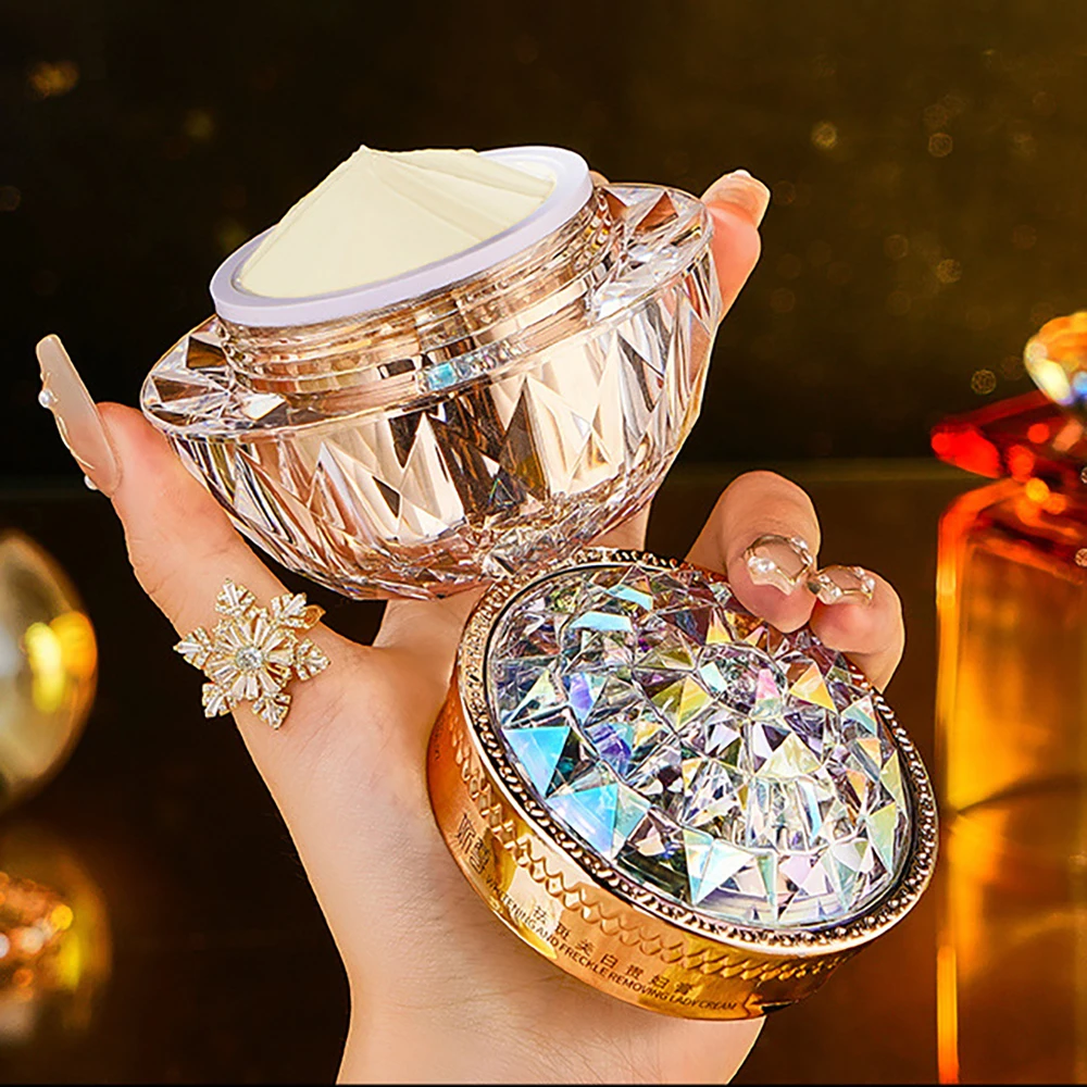 Ganoderma Lucidum 레이디 크림 Cordyceps Sinensis는 피부 탄력을 증가시킵니다. 페이스 안티 링클 데이 크림을 위한 퍼밍 모이스춰 라이징