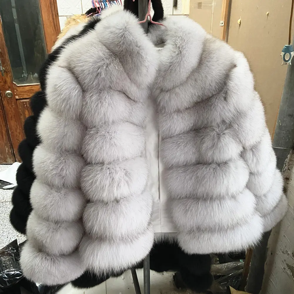 QUEENTINA Winter New Women\'s Cold Real Fox Fur Coat With Collar Especially Overcoat Leather Female Natural Plus Size 2023 Luxury