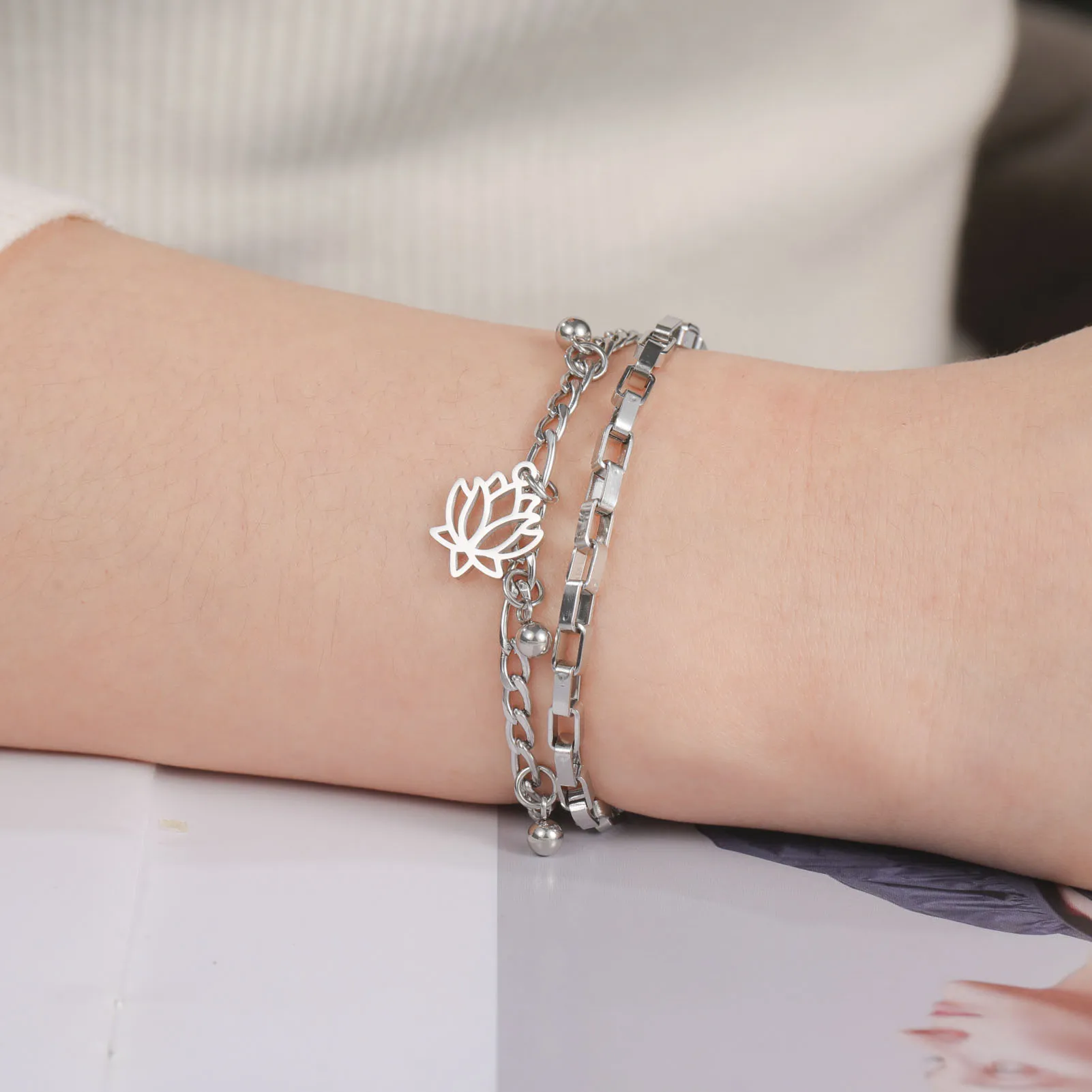 Unift Mandala Lotus Charms Armband für Frauen Männer Edelstahl Kette Armband ethnischen Yoga Blume inspiriert Schmuck Buddhist