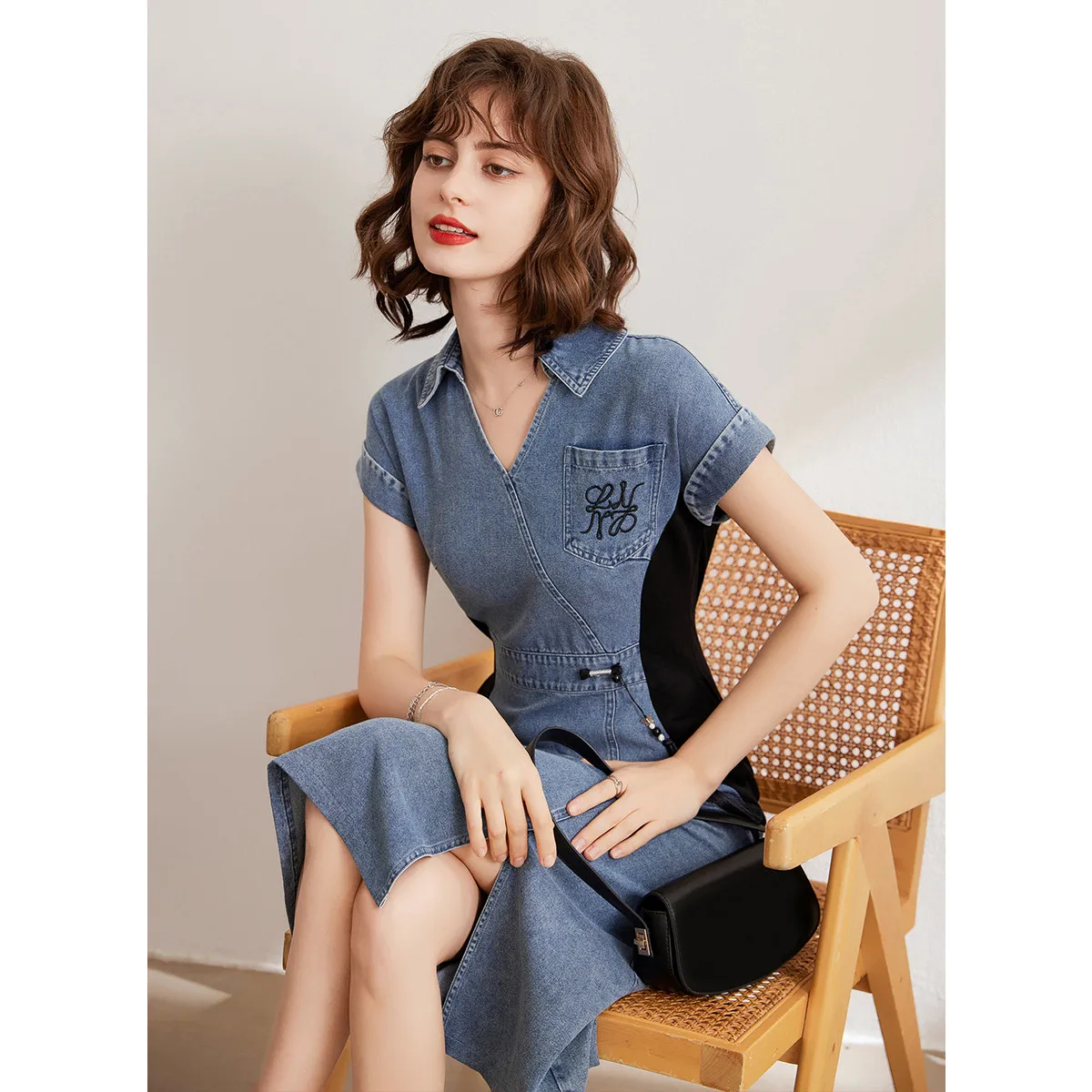 LOUIS YAO Denim Dress V Neck Short Sleeve Dress 2024 Summer Slim Fit Embroidery Fashion Long Dress