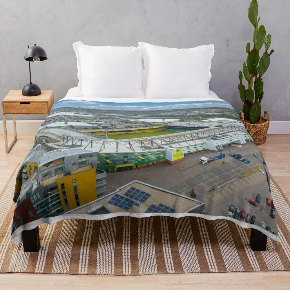 

Carrow Road Throw Blanket Ultra Soft Flannel Fleece Blanket for All Seasons