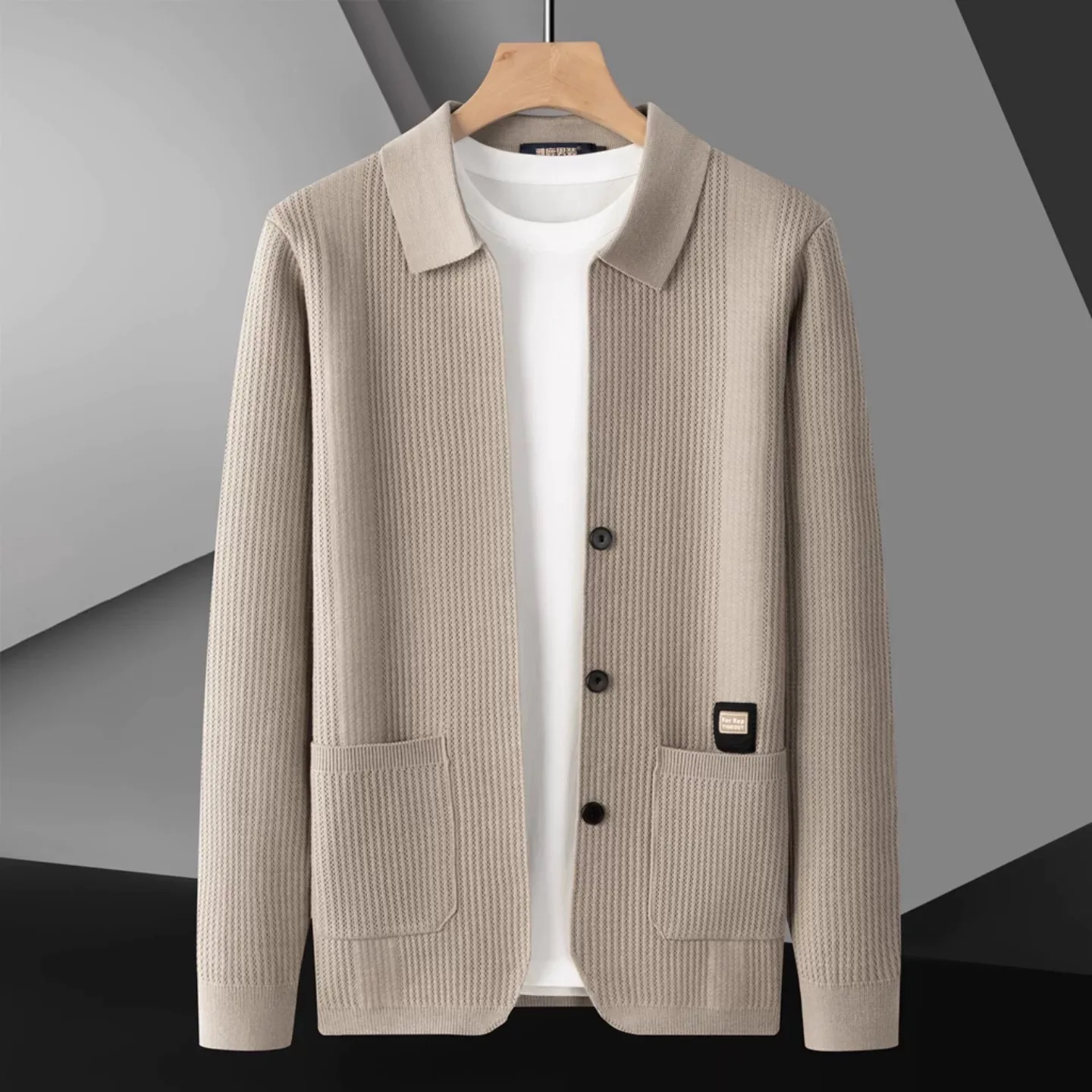 

Advanced brand letter emboss sweater cardigan luxury new fashion pocket comfort casual solid color men knitted lapel coat jacket