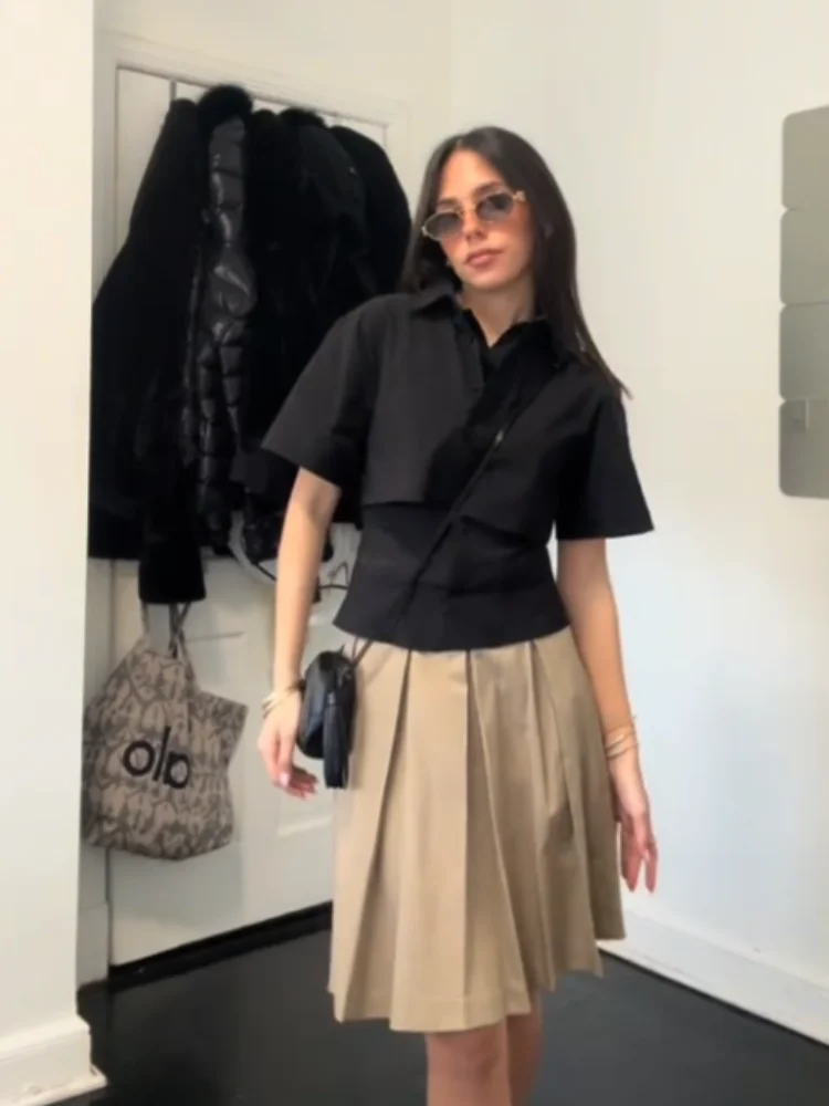 

Casual Black Single-breasted Women's Blouse Turn-down Collar Short Sleeve Slim Female Shirt Spring Summer Office Lady Outertwear