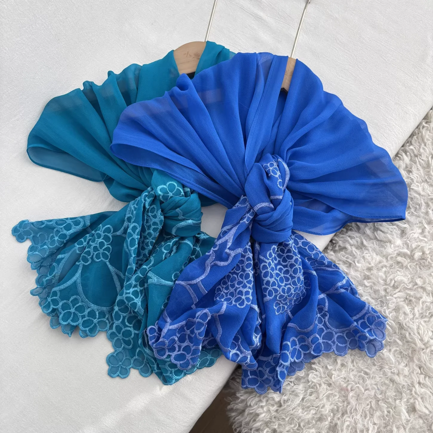 

100% Silk Womens Headscarves Luxury Brand Floral Embroider Blue Solid Neck Scarves for Women Hijab Cape Shawl