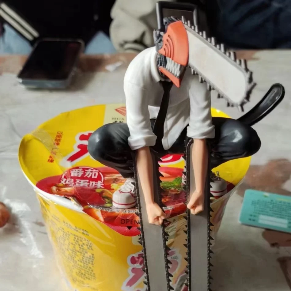 14cm Chainsaw Man Anime Figur Power/Denji Actionfigur PVC Chainsaw Man Noodle Stopper Figurine Sammlerstück für Erwachsene Modellspielzeug