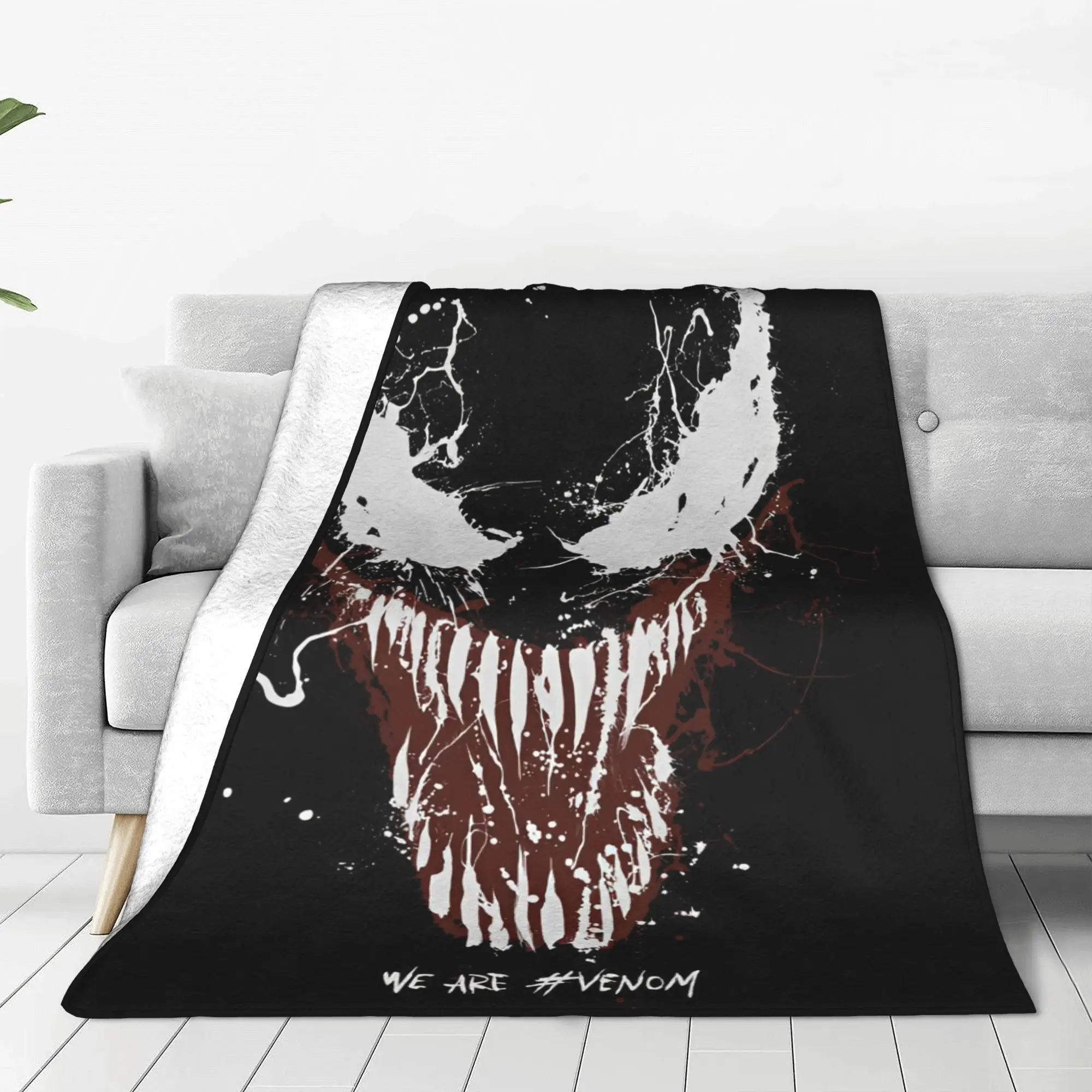 Venom Grin Comic Staring Eyes Flannel Blankets Superhero Cool Vintage Throw Blankets Hotel Sofa 200x150cm Rug Piece Super Warm