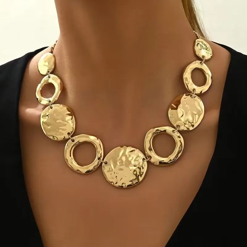Modische Übertriebene Minimalistische Hohle Kreis Geometrische Halskette für Frauen Einzigartiger Punk-Stil Halskette Party-Schmuck Geschenke – Detail 3