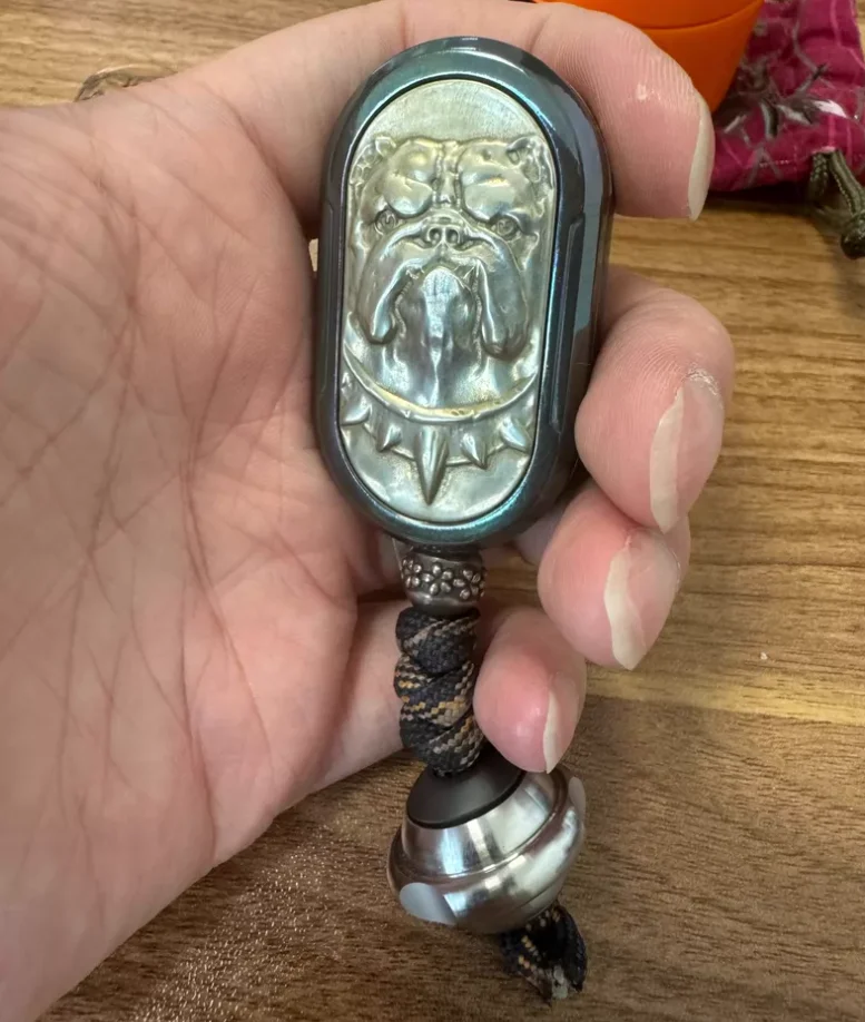 Used EDC TK promotes zirconium rainbow dazzling rainbow old dog OEM white copper galvanized fidget slider decompression toy