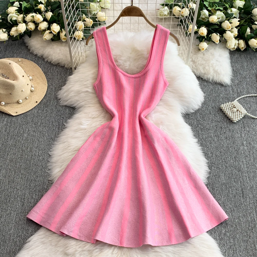 فساتين مظلة نسائية صيفية أنيقة محبوكة من REALEFT 2025 فستان قصير مثير عتيق مخطط عالي الخصر على شكل حرف a متزلج مثير للنساء