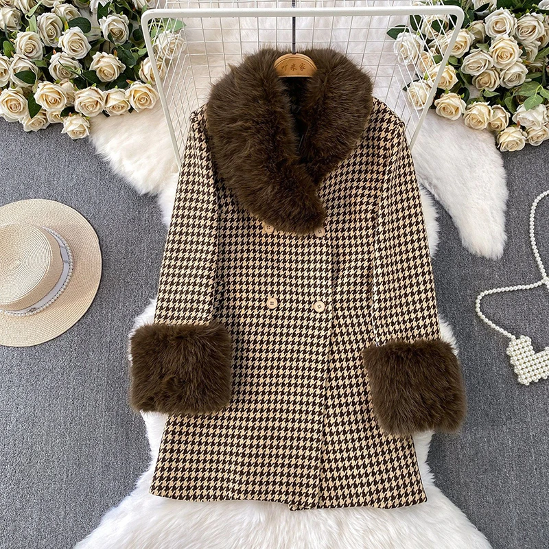 Small fragrant style Korean version heavy-duty fur collar patchwork coarse tweed coat women's winter new light luxury coat