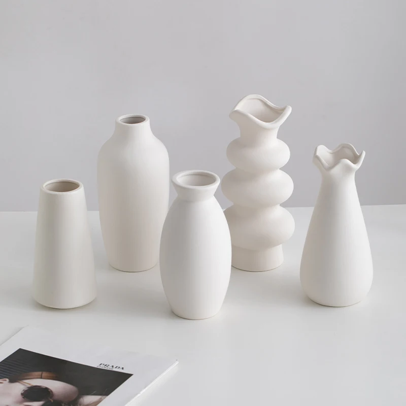 

White Nordic minimalist modern ceramic decorative dried flower vase for table, living room, flower arrangement at entrance, tabl
