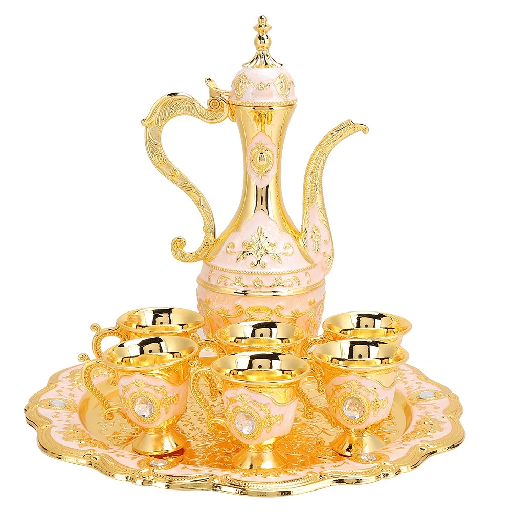 ensemble-de-gobelets-a-vin-en-metal-et-flasque-a-liqueur-style-russe-artisanat-pour-la-maison-cadeau-de-mariage-blanc-et-rose