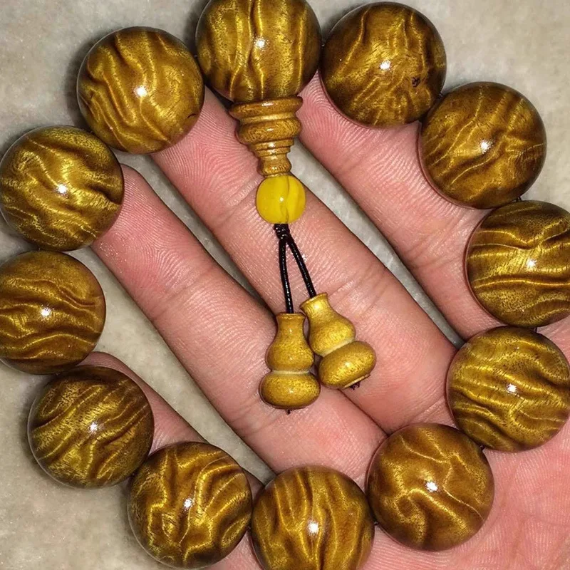 

Nanmu Handstring Yin Chen Wood Jinsi Nanfo Pearl For Men s Old Material Water Wave Gentian Pattern Pieces Wooden jewelry