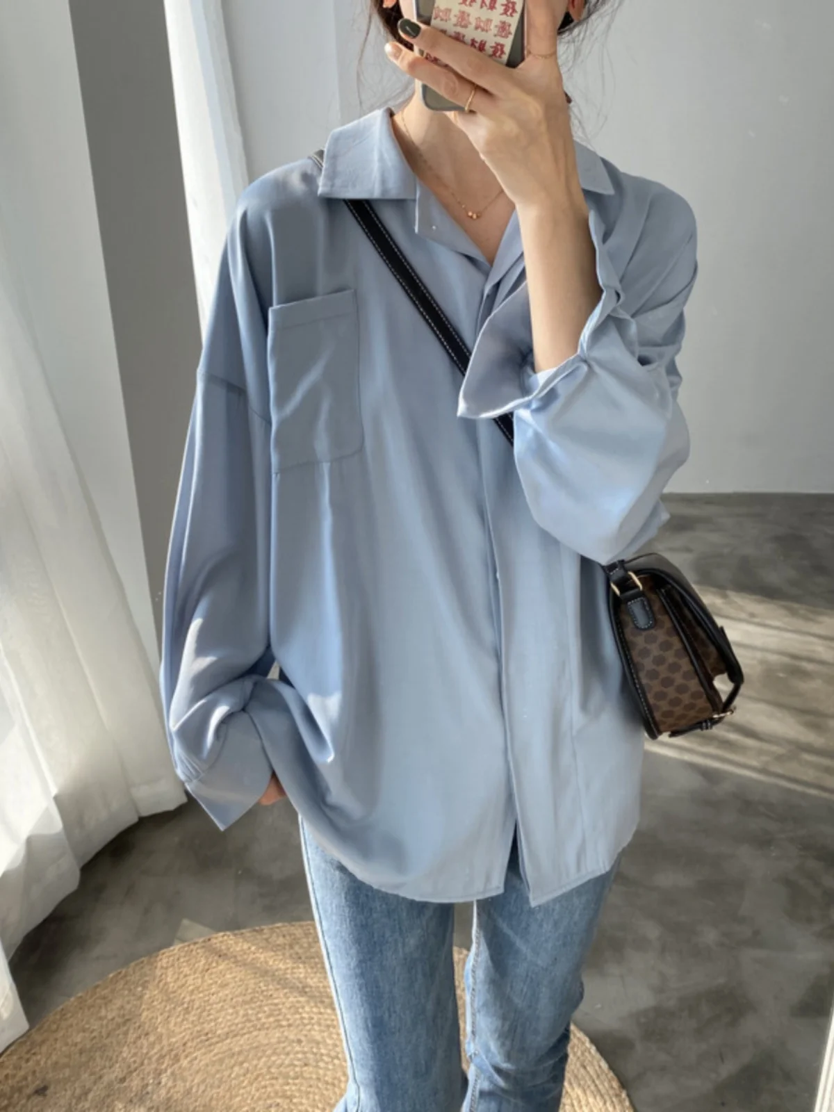 

Loose Fit Chiffon Long Sve Casual irt Street Sle Color Button up Loose irt for Women in Their 20s to 50s