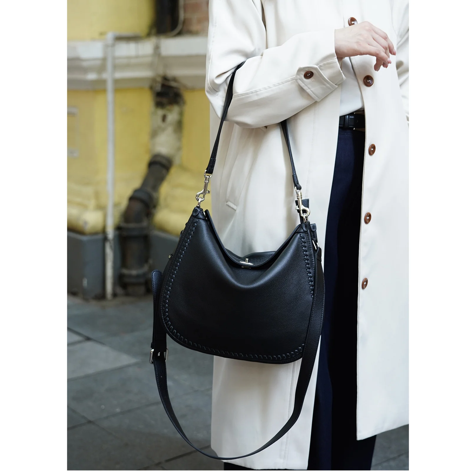 

Fashionable Retro Tote Bag Top layer Leather Women Crossbody Handbag New Arrival Autumn Winter Commuter Bags Trendy Shoulder Bag