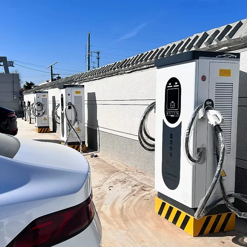 New Energy Charging Pile Dc Fast Charger 120kw Level 3 Ev Charger Commercial Home Use Dual Voltage 240V Customized