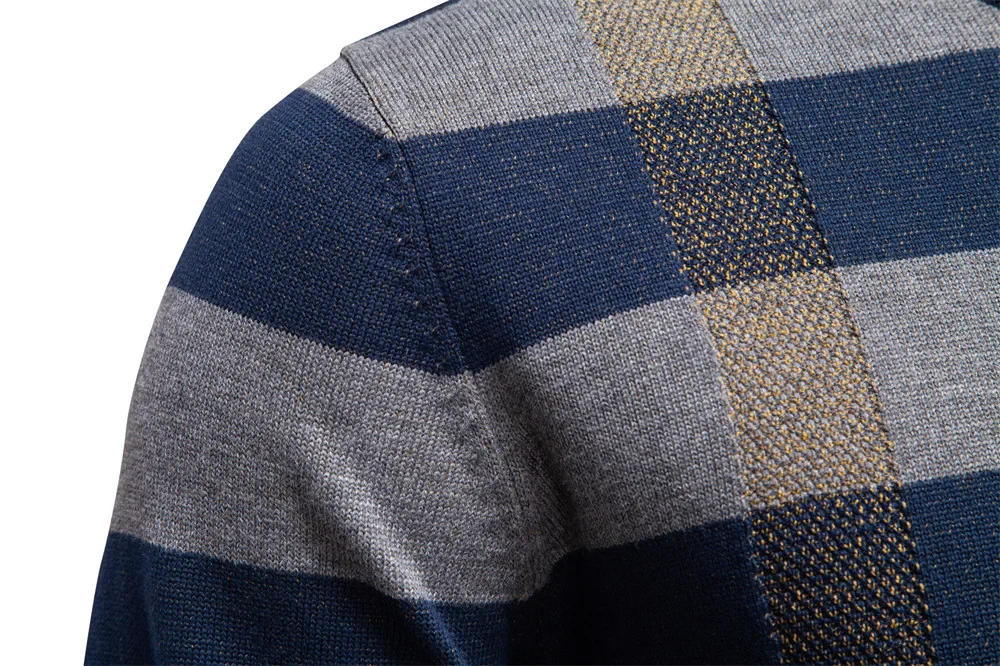 Europeo di Nuovo Modo Autunno Inverno degli uomini O-Collo Manica Lunga Casual Alla Moda Color-codificato Plaid Allentato Maglioni Lavorati a Maglia Maschile Pullover