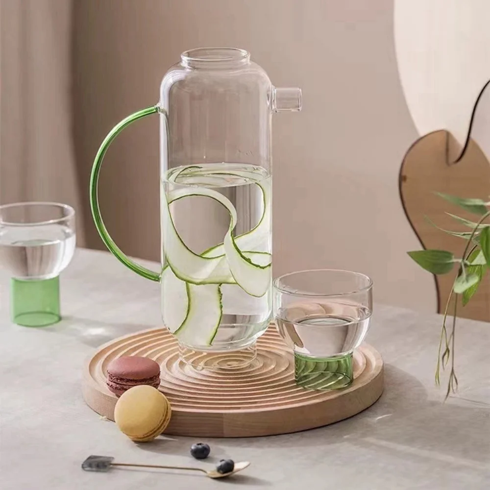 

Большой стеклянный кувшин Стеклянный графин для воды с крышкой для чашки, кувшин для воды в холодильнике, холодные или горячие напитки, чай со льдом, молоко, сок 1050 мл