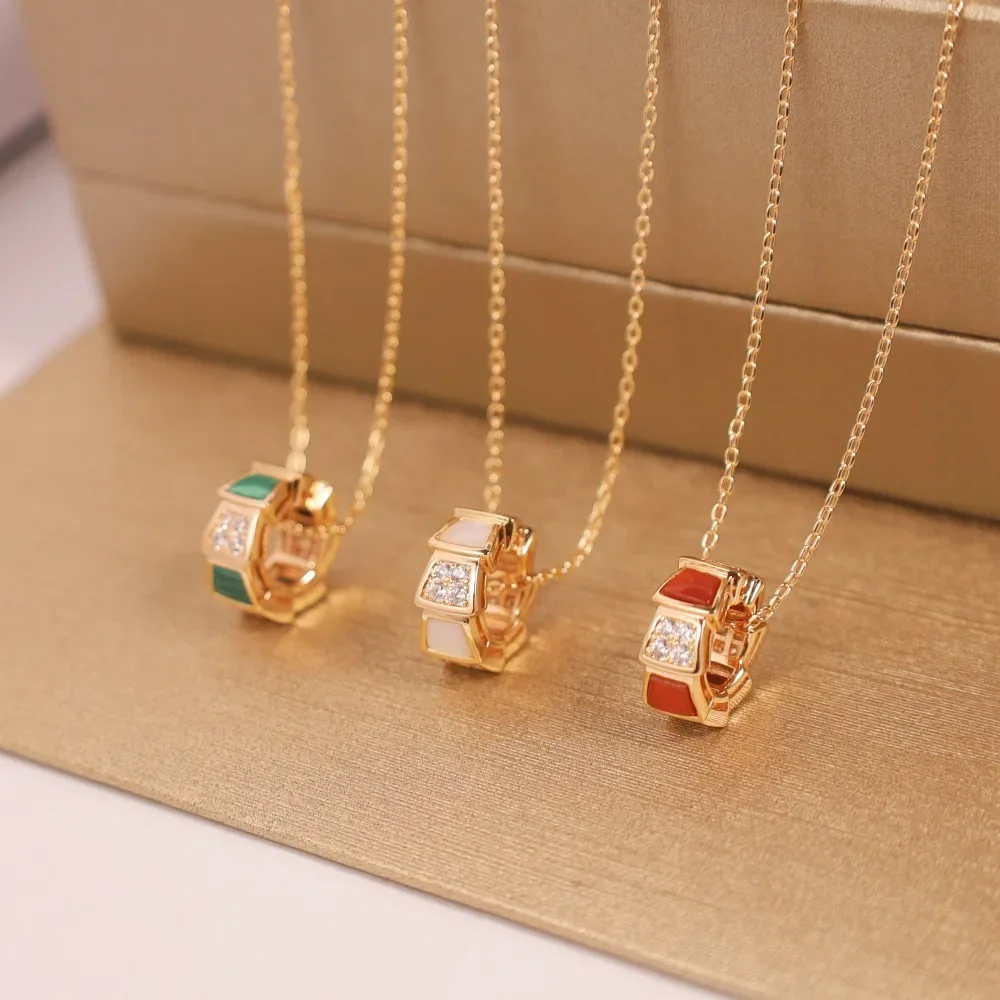 

Snake bone necklace pendant, women's V gold diamond, natural mother of pearl, snake shaped collarbone chain, versatile