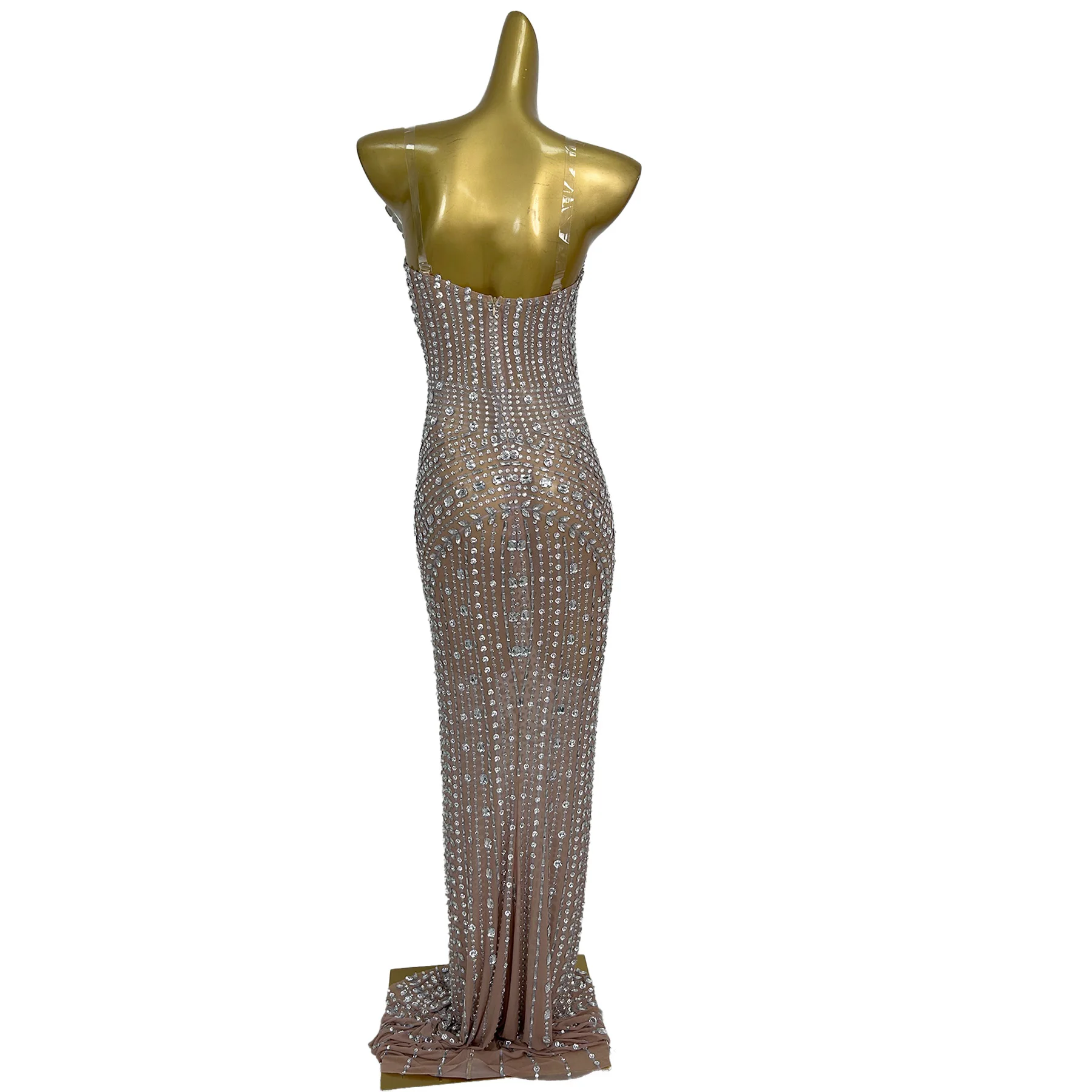 فستان سهرة فاخر من Bazhuayu في دبي فستان الأميرة بدون حمالات كريستالي متلألئ لحفلات أعياد الميلاد وحفلات الزفاف وحفلات الكوكتيل