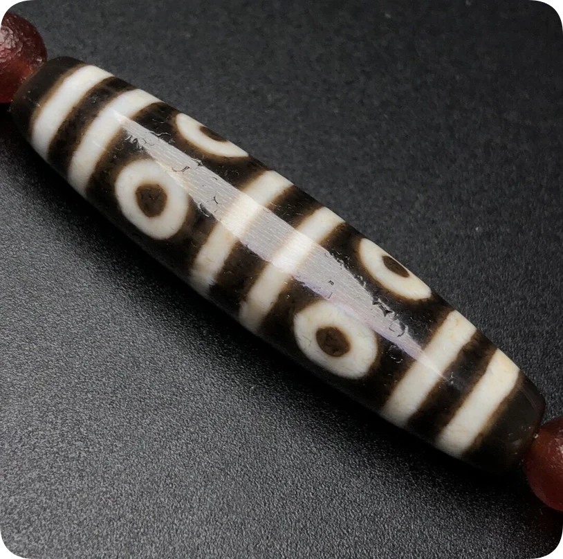 Tibetan black and white eight eyed dzi bead agate necklace 13 * 54mm