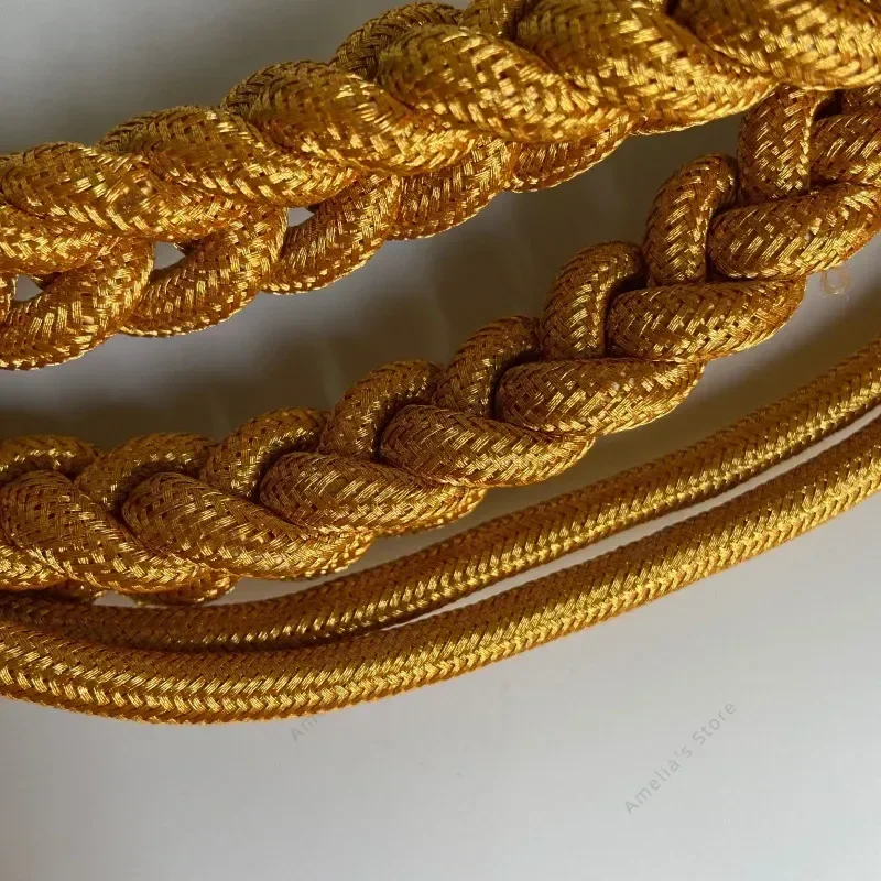 Cabo de ombro Aiguillette de trança dupla do Exército dos EUA com 2 pontas de metal Gold Sliver Aguillette Aiglet Aglet