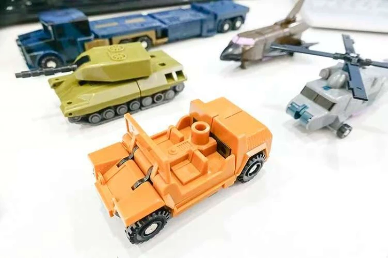 Nieuw op voorraad Transformer G1-serie G1-Bruticus Verzamelfiguren Populaire geschenken Anime-personages Verjaardagscadeau Filmrol Trendplezier