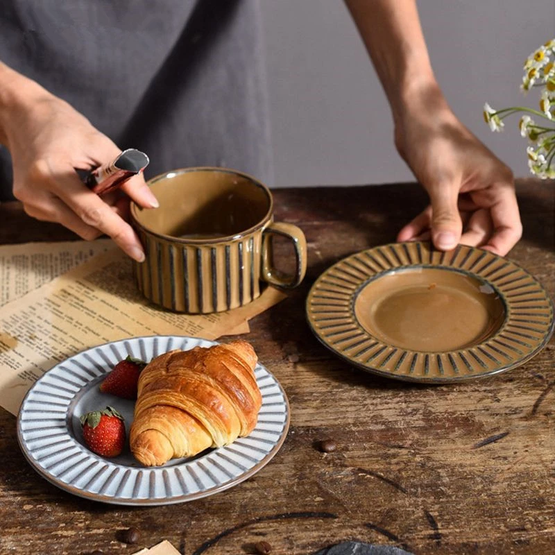 Classical Retro Style Ceramics Coffee Cup with Saucer Spoon One set Home Office Cafe Coffeeware Hot Drinks Milk Tea Mug Cup