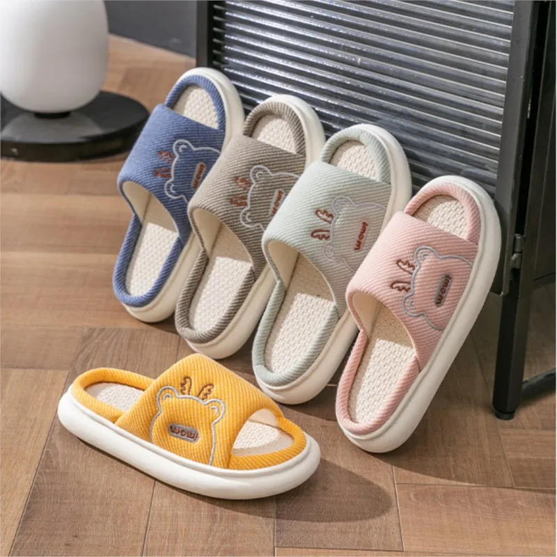 Hot Sale Women Linen Slippers Four Seasons Women Indoor Sandals Adults Cartoon Slides Couples Cute Breathable Home Shoes TG18