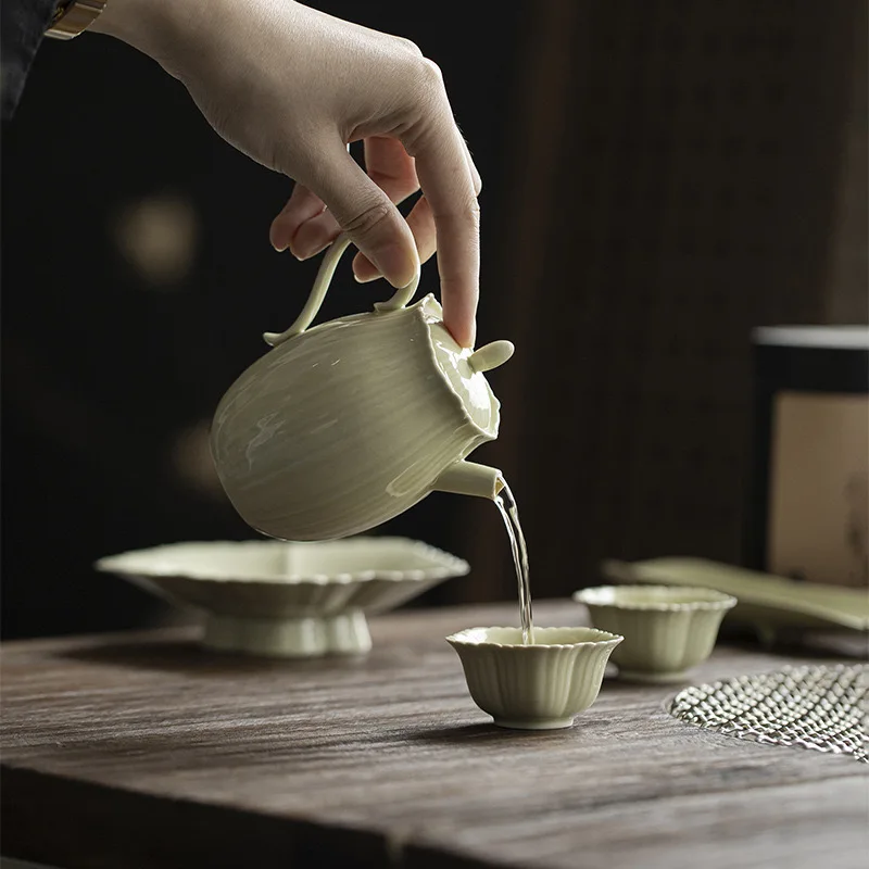 Imitation Song Ceramic Teapot Kung Fu Tea Set Ball Hole Filter Tea Pot Green Glaze Small Tea Cup