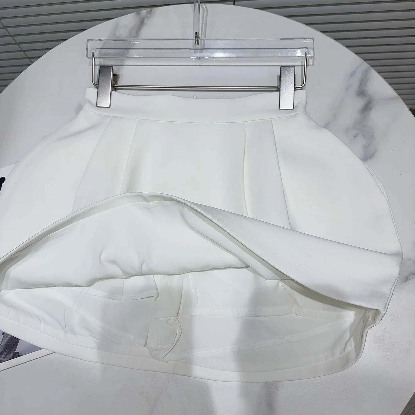 2025 Summer New Temperament Sweet Pleated Three-dimensional Design Tutu Skirt, Ladies Short Umbrella Skirt, White Black Color