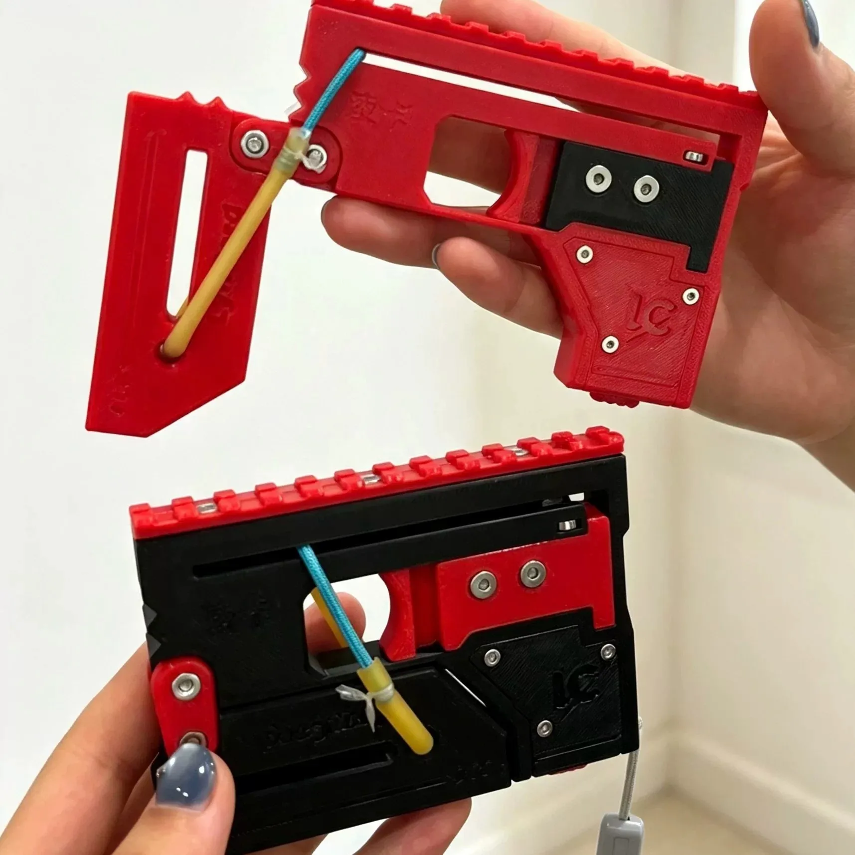 LynCard Card Folding Slingshot Magic Box Portable Pocket Outdoor Leisure Decompression Toy 6MM STEEL BULLETS MINI BOX CARD EDC