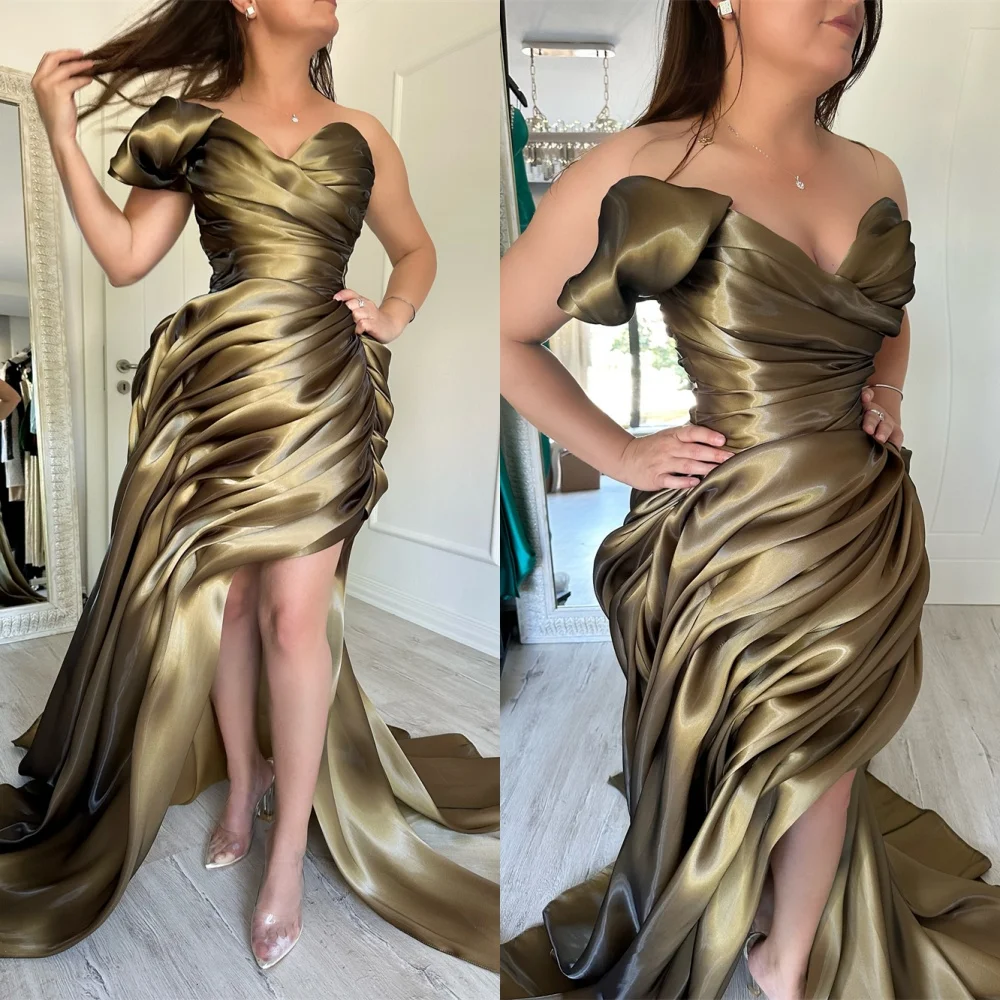 

Customized Elegant Satin Special Occasion Gowns Simple Strapless Sleeveless Celebrity Gowns Exquisite Court Train Evening Gowns