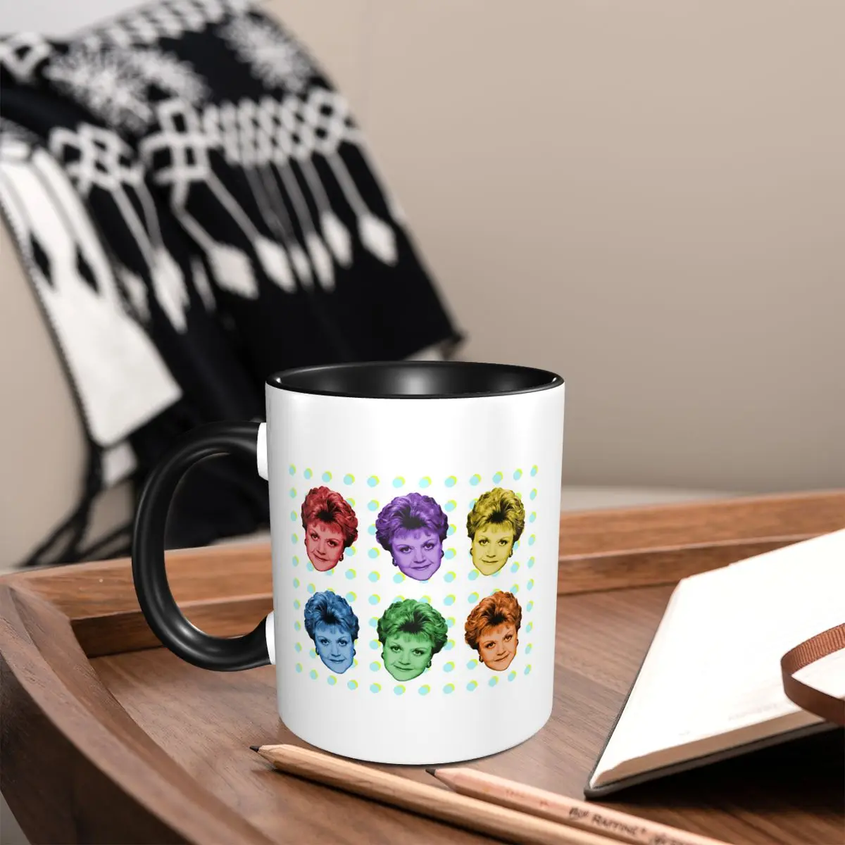 Taza de Cerámica Divertida con la Frase 'Badass She Is Murders She Wrotes Jessicas Fletchers', para Café, Té, Leche, Regalos para Amigos